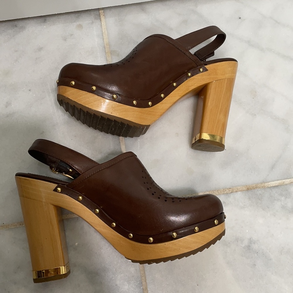 Tory Burch Brayden Wooden Heel, Size 9